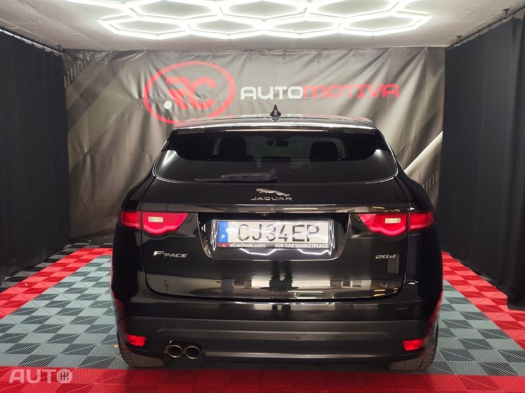 Jaguar F-Pace 2.0 i4D Portfolio AWD Aut.