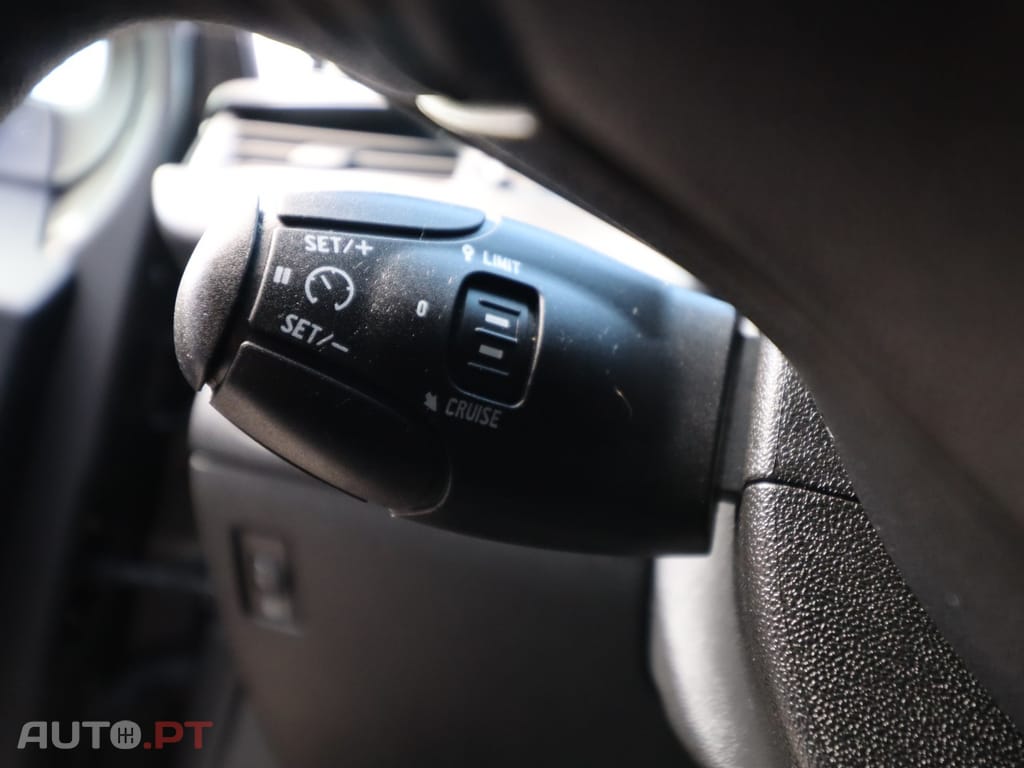 Peugeot 208 1.5 BlueHDi Active