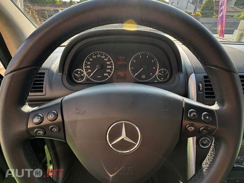 Mercedes-Benz A 160 Avantgarde BlueEfficiency