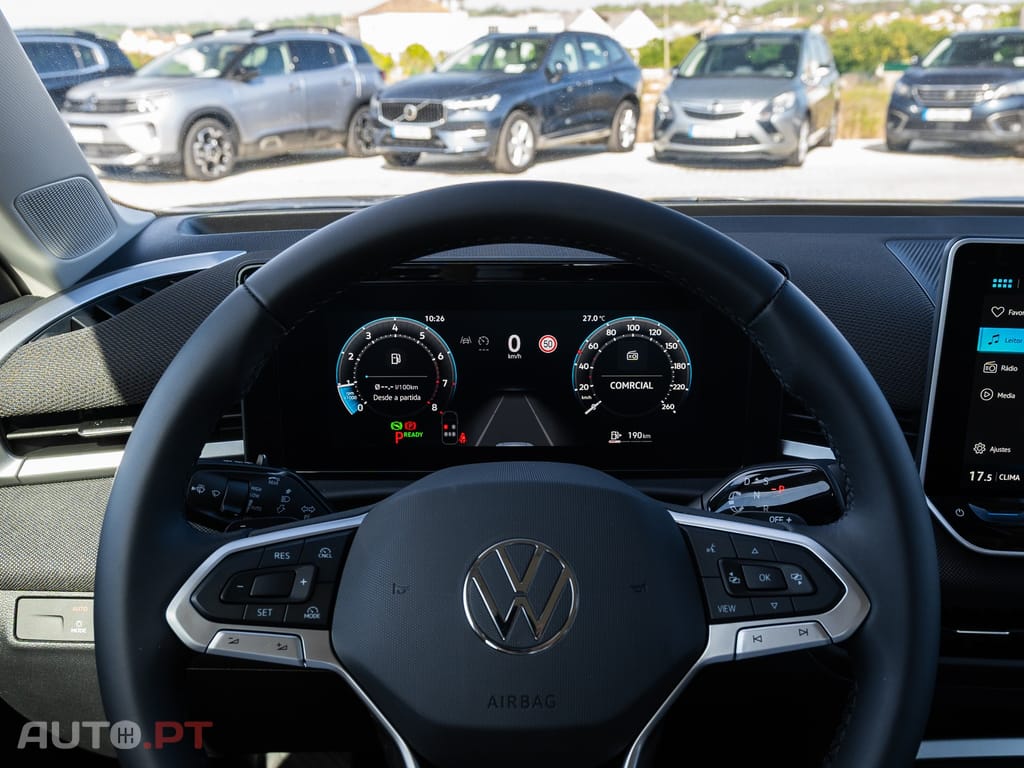 Volkswagen T-Roc 1.5 eTSI Trend DSG