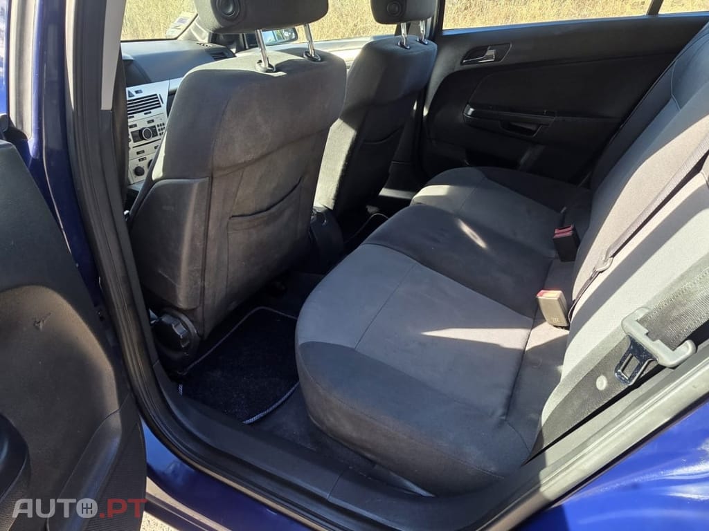 Opel Astra Caravan 1.3 CDTi Edition