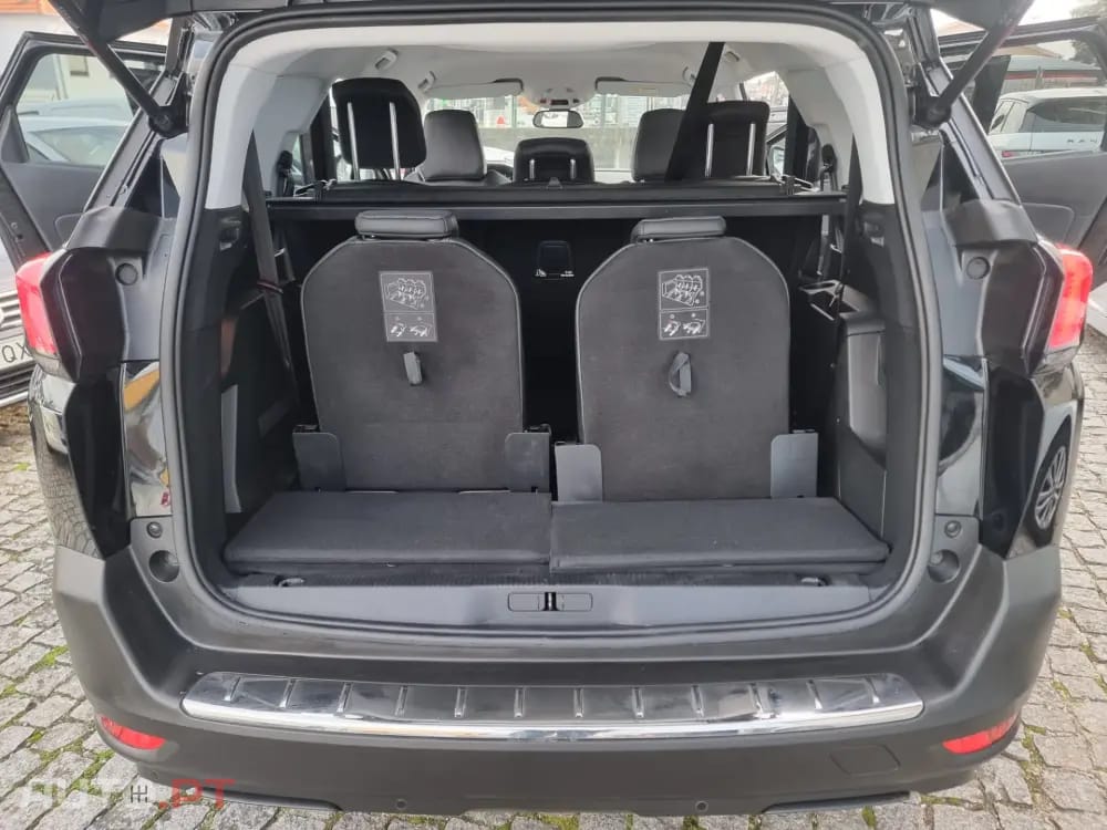 Peugeot 5008 1.5 BlueHDi Allure