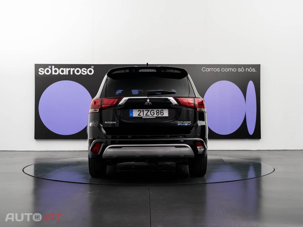 Mitsubishi Outlander 2.4 Instyle