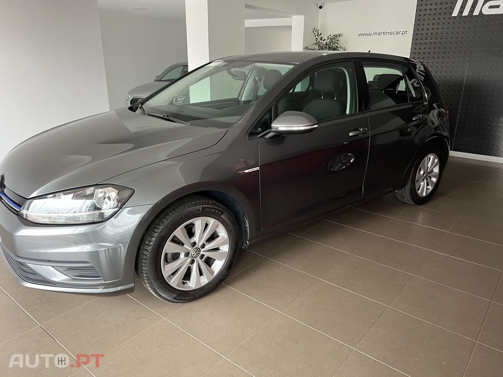 Volkswagen Golf 1.0 Tsi Blue Motion Confortline