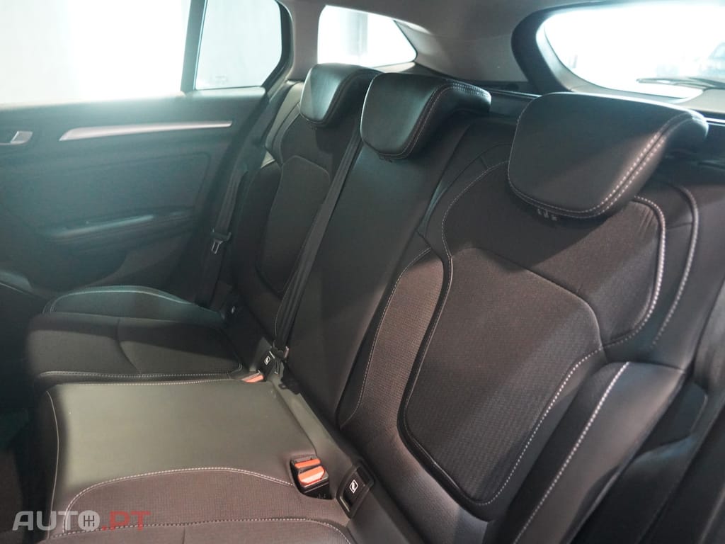Renault Mégane Sport Tourer 1.5 Blue dCi Intens