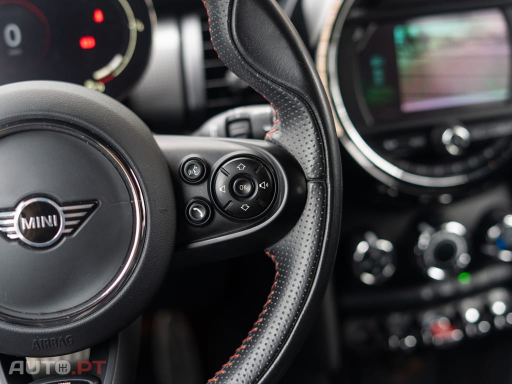 MINI Cooper Cooper Premium JCW Auto