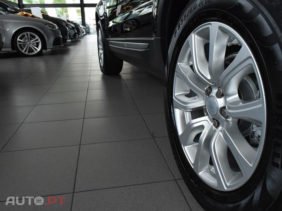 Land Rover Evoque 2.0 eD4 SE Dynamic