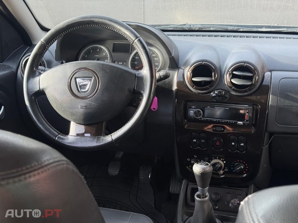 Dacia Duster 1.6 16V 105 4x2 Celebration