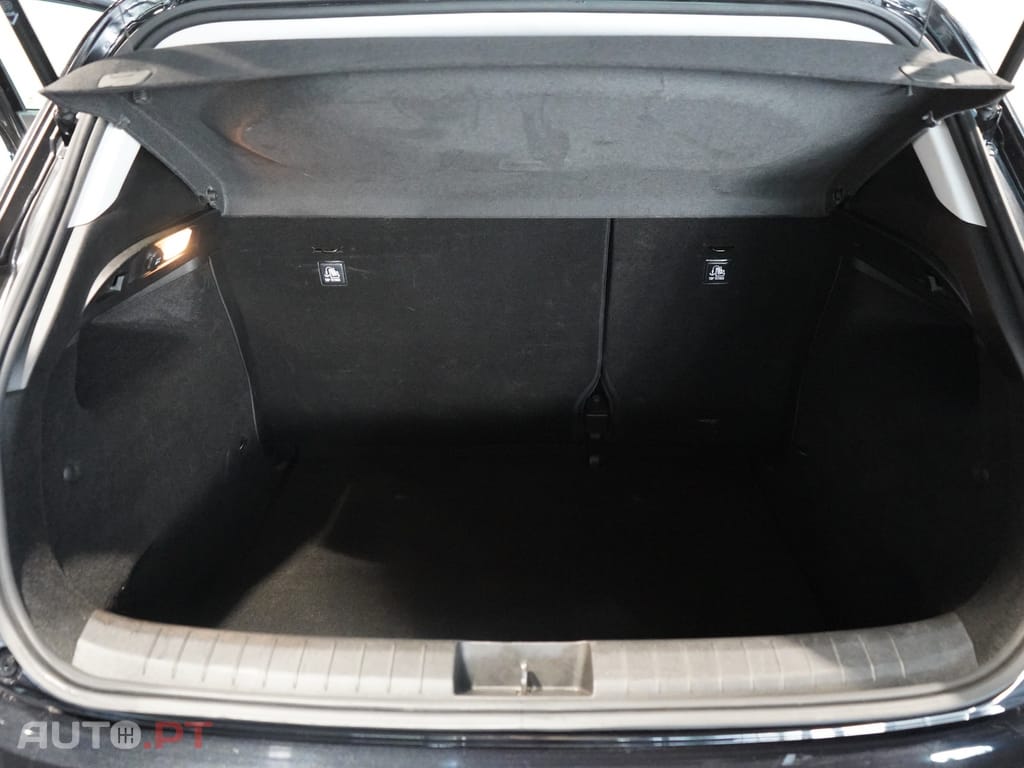 Fiat Tipo 1.3 M-Jet Lounge