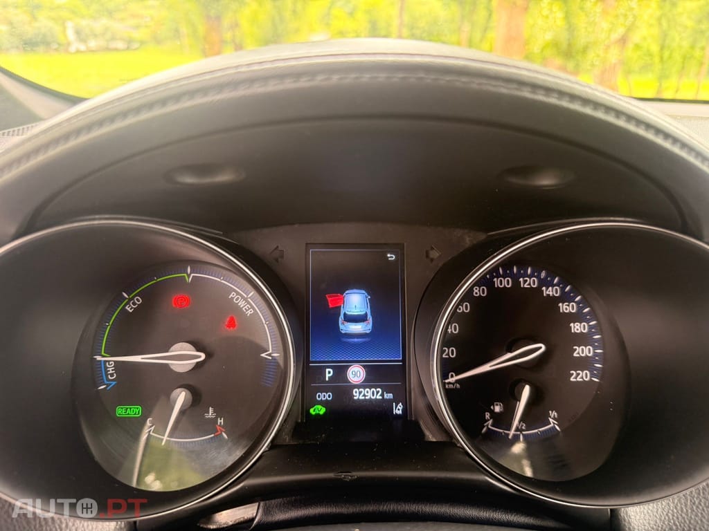 Toyota C-HR 1.8 Hybrid Dynamic Business