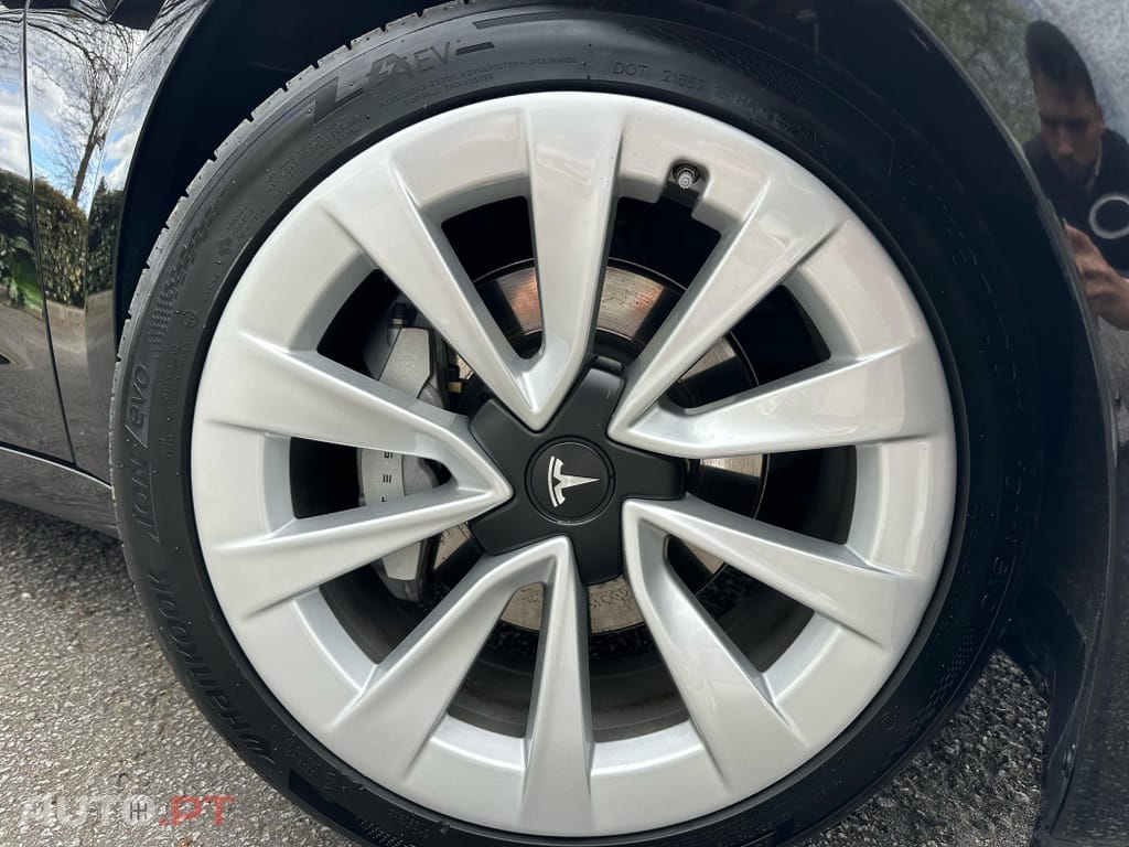 Tesla Model 3 Long Range Tração Integral