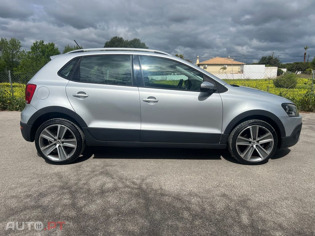 Volkswagen Polo Cross 1.6 TDi | Nacional