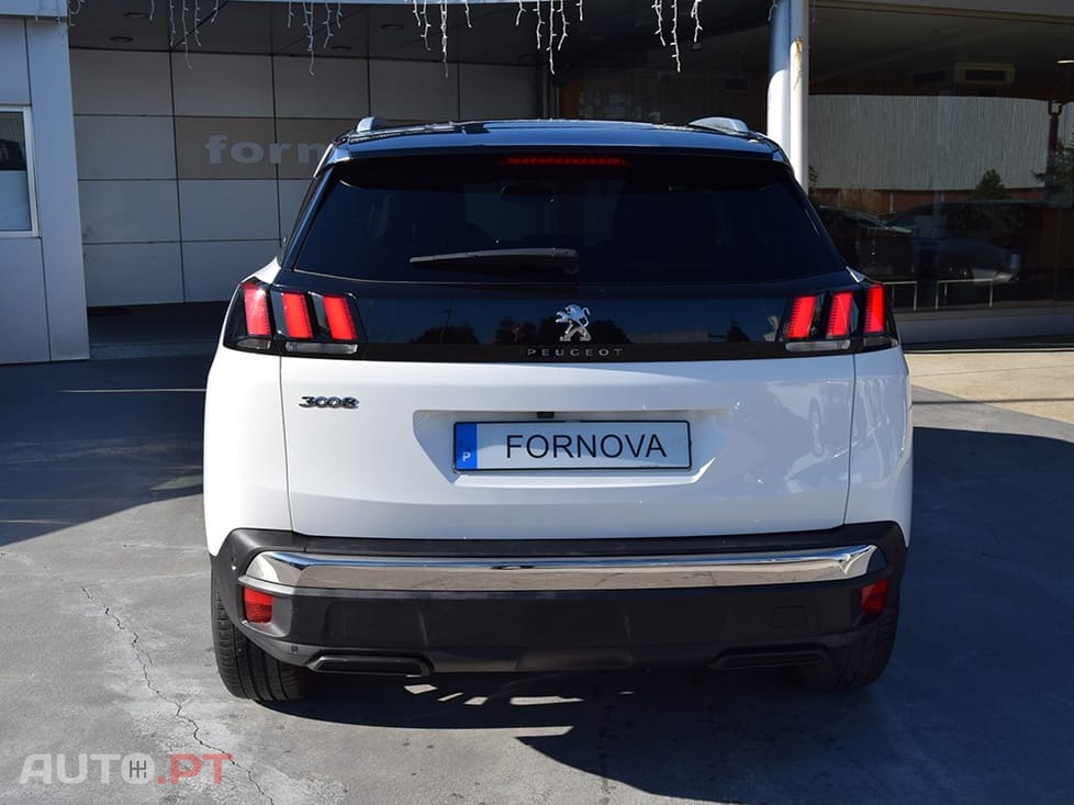 Peugeot 3008 1.2 PureTech Allure EAT6