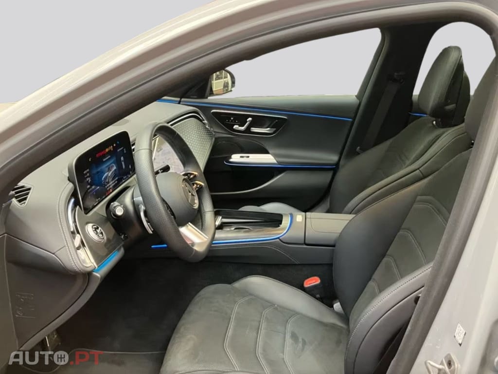 Mercedes-Benz E 300 I.V.A DEDUTIVEL de T AMG Adv