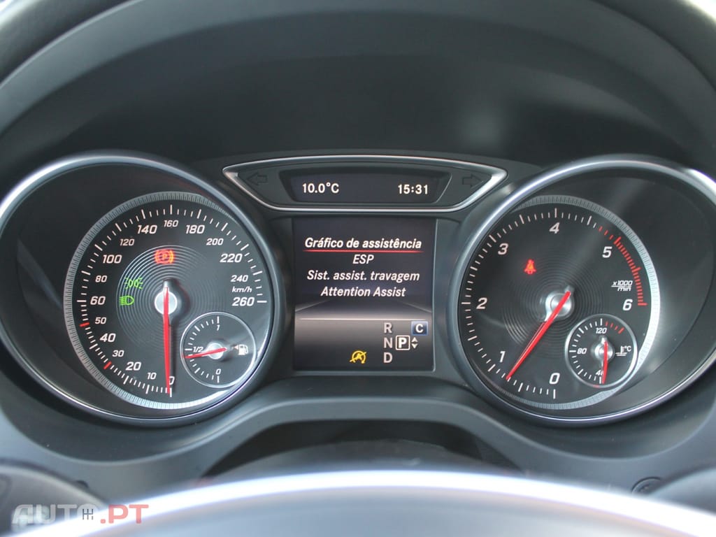 Mercedes-Benz CLA 200 d Shooting Brake AMG Line Aut.