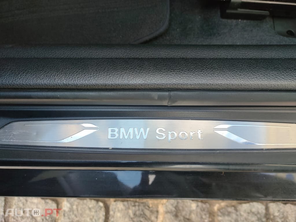 BMW 116 Série 1 - 116d efficientdynamics line sport