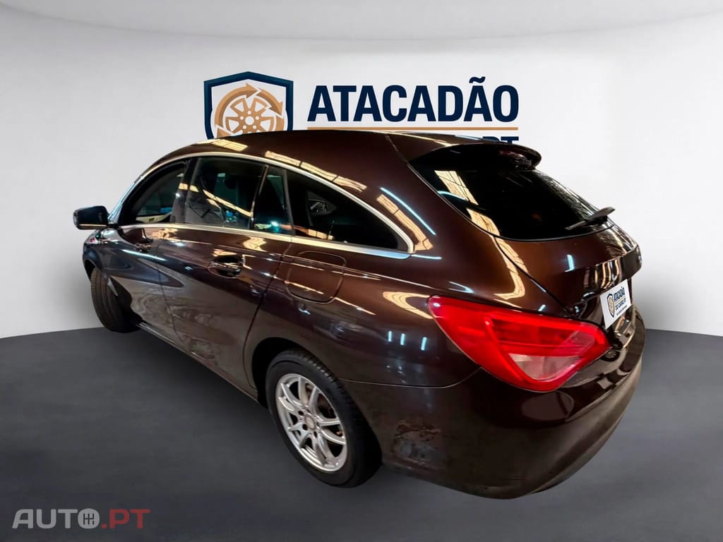 Mercedes-Benz CLA 180 d Shooting Brake