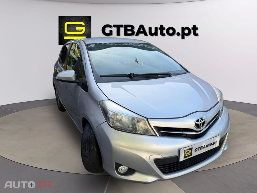 Toyota Yaris 1.0 VVT-i Comfort +PS Style +P.Techno