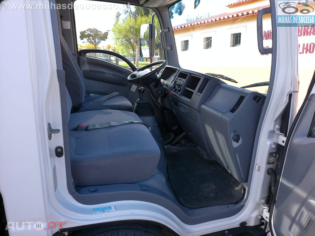 Isuzu Série N NLR 85 3.0 Tri-Basculante C/IVA