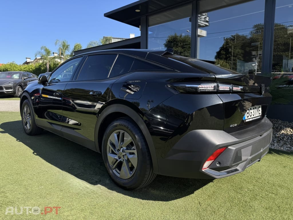 Peugeot 408 1.6 Hybrid Allure e-EAT8