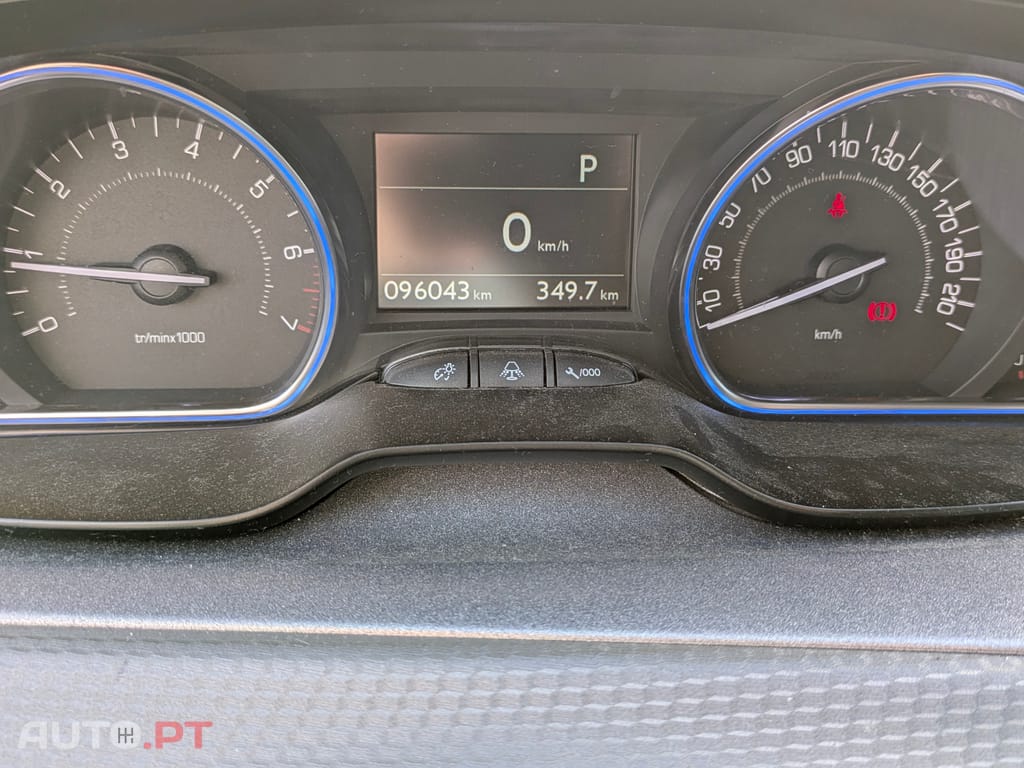 Peugeot 2008 Peugeot 2008 PureTech 110 GPF Stop&Start EAT6 Allure