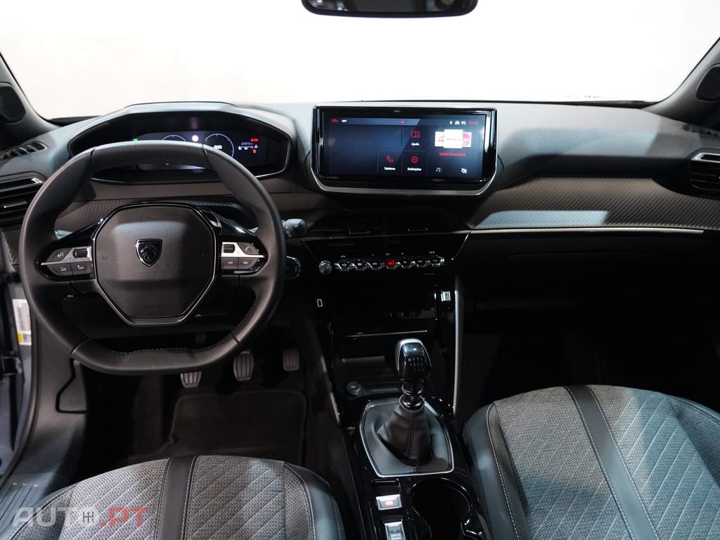 Peugeot 2008 1.2 PureTech Allure