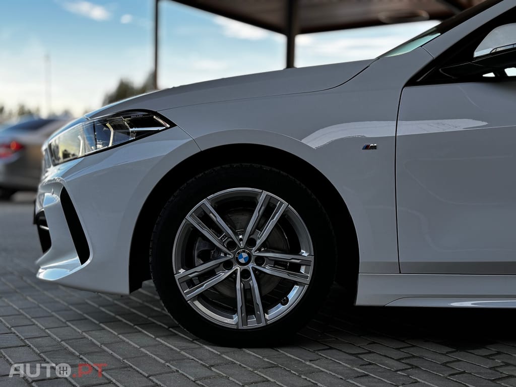 BMW 116 d Pack M Auto