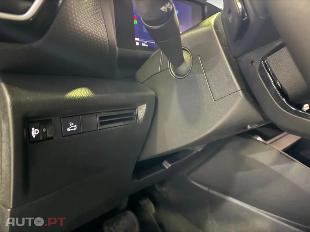 Citroen C4 X 1.2 Hybrid Plus e-DSC6