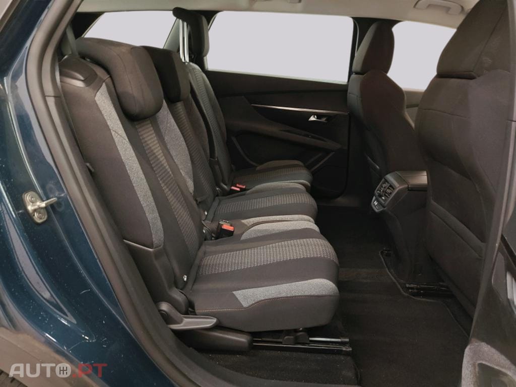 Peugeot 5008 Active