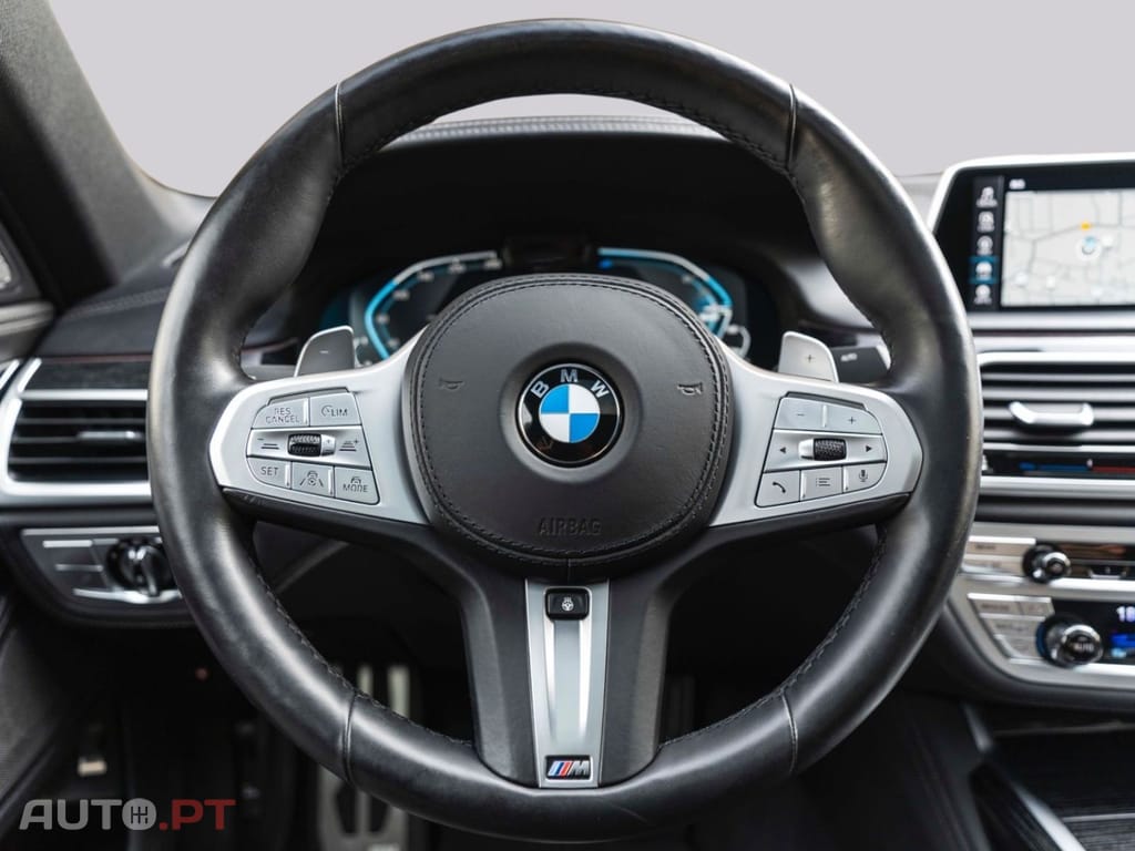 BMW 745 I.V.A DEDUTIVEL e M Sportpaket Laserlicht Head Up