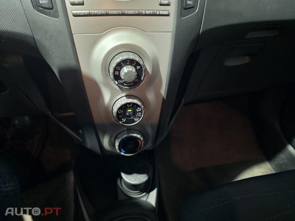 Toyota Yaris 1.0 VVT-i Motion