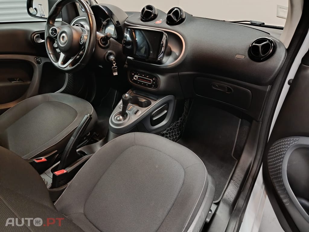 Smart ForTwo EQ Electric Drive Passion 