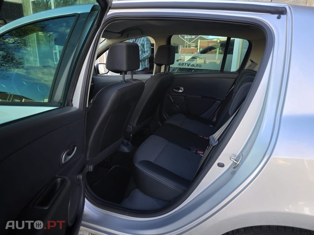 Renault Clio 1.2 16V Dynamique S