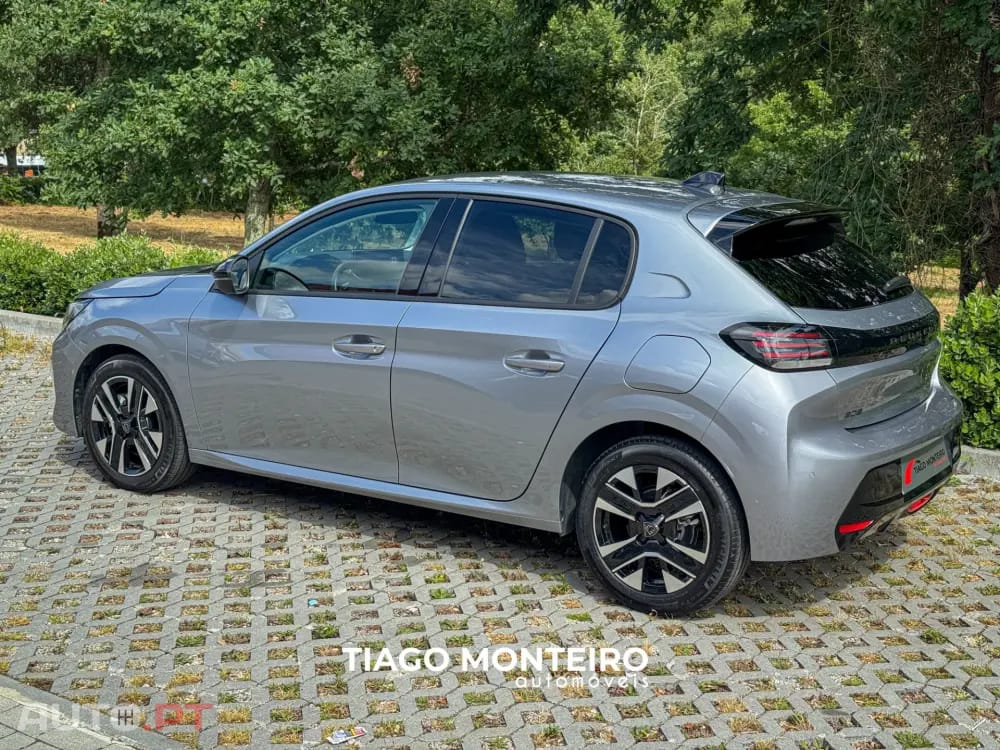 Peugeot 208 1.2 PureTech Allure