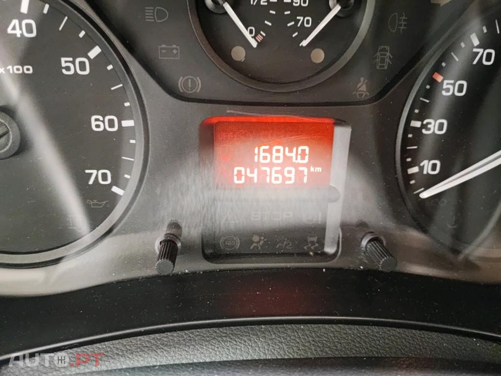 Peugeot Partner PARTNER 1.6 BlueHDi L1 Premium