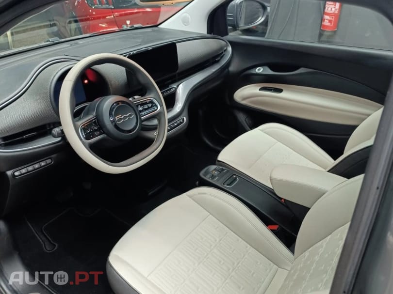 Fiat 500e la Prima by Bocelli