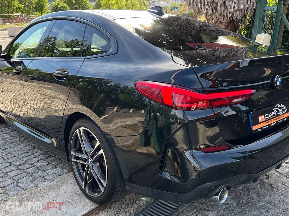 BMW 216 d Pack M