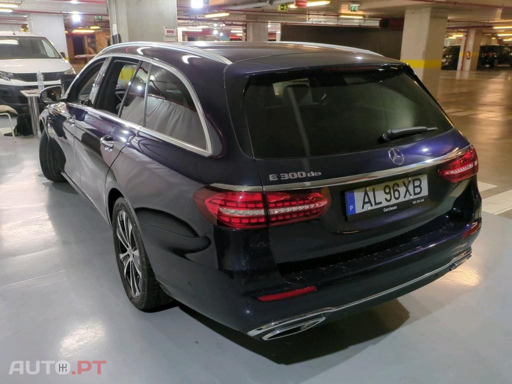 Mercedes-Benz E 300 de Avantgarde