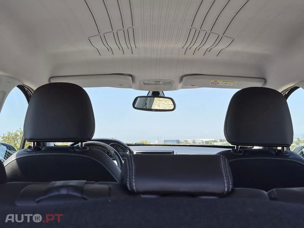 Peugeot 2008 PureTech 110 Stop&Start EAT6 Allure