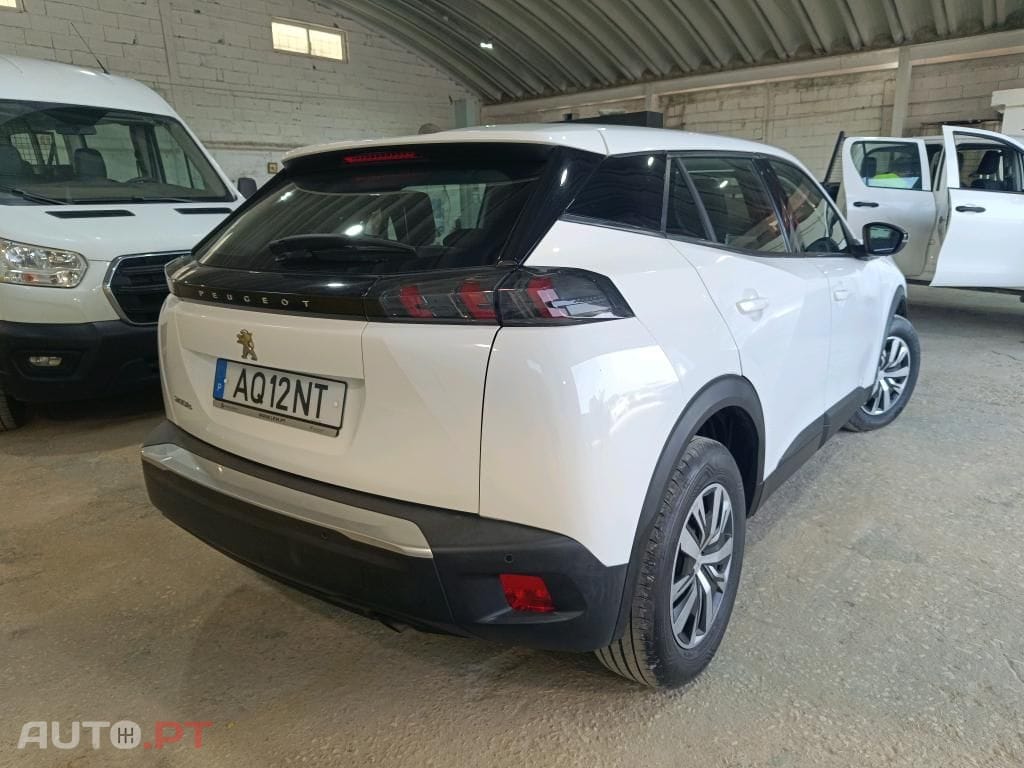 Peugeot 2008 1.2 PureTech Active