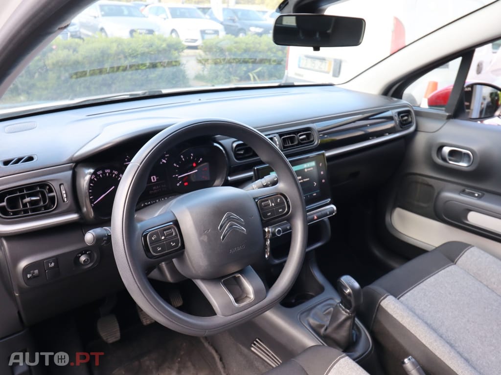 Citroen C3 1.2 PureTech Attraction