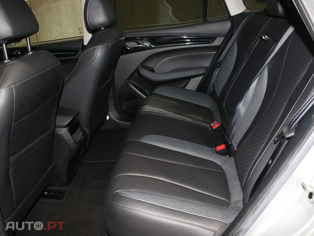 MG MG5 51 kWh Luxury