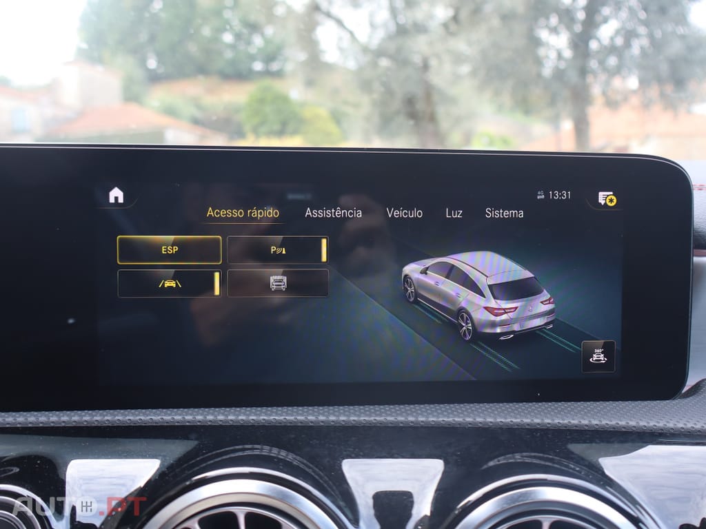 Mercedes-Benz CLA 180 d Shooting Brake AMG Premium Plus