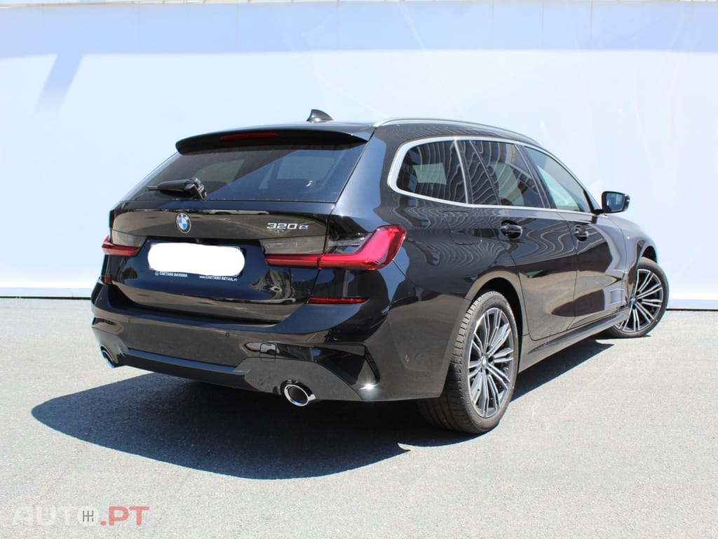 BMW 320 Touring M Sport • Pack M Auto • IVA Dedutível