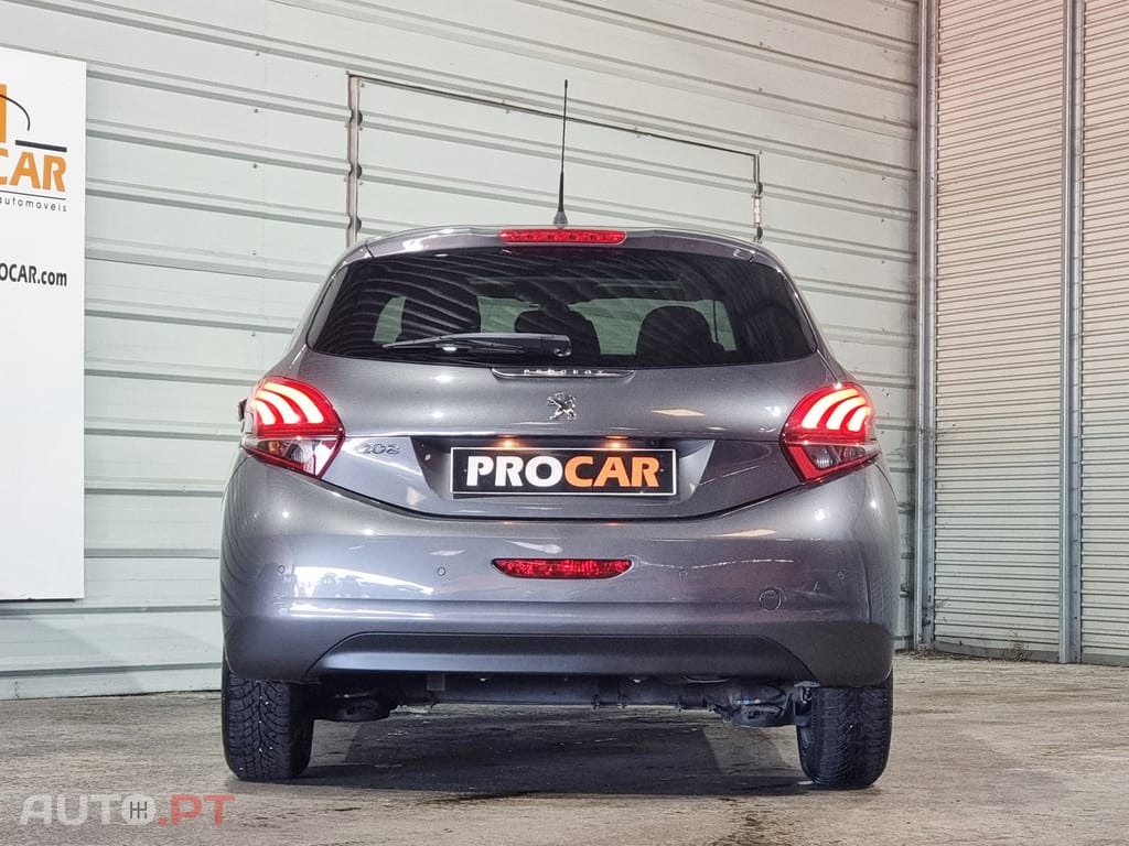Peugeot 208 1.2 PureTech GT Line