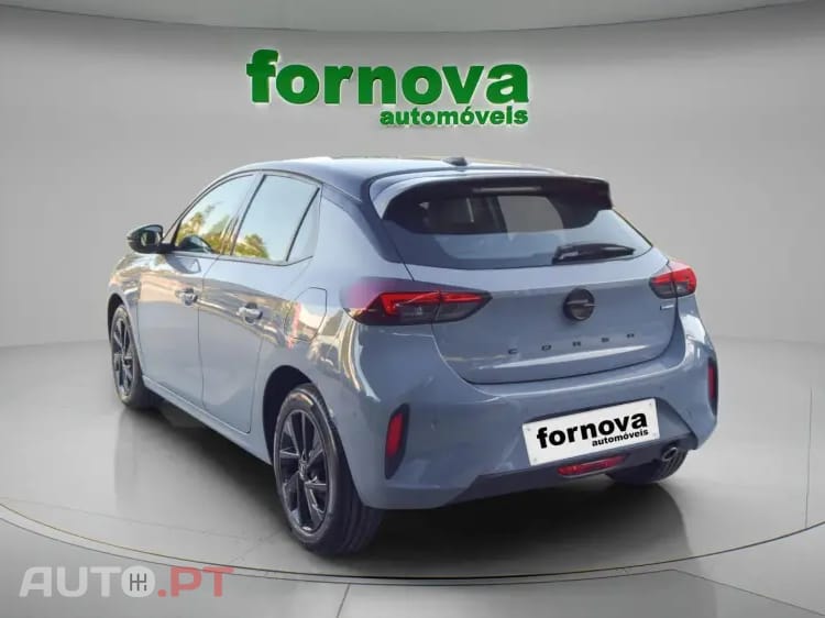 Opel Corsa 1.2 T Hybrid GS eDCT