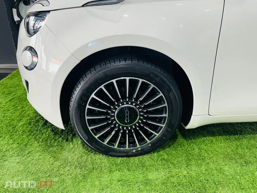 Fiat 500e 42 kWh
