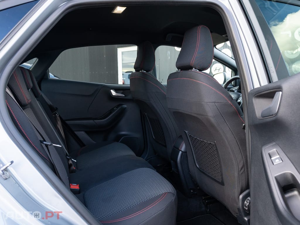 Ford Puma 1.0 EcoBoost MHEV ST-Line Design