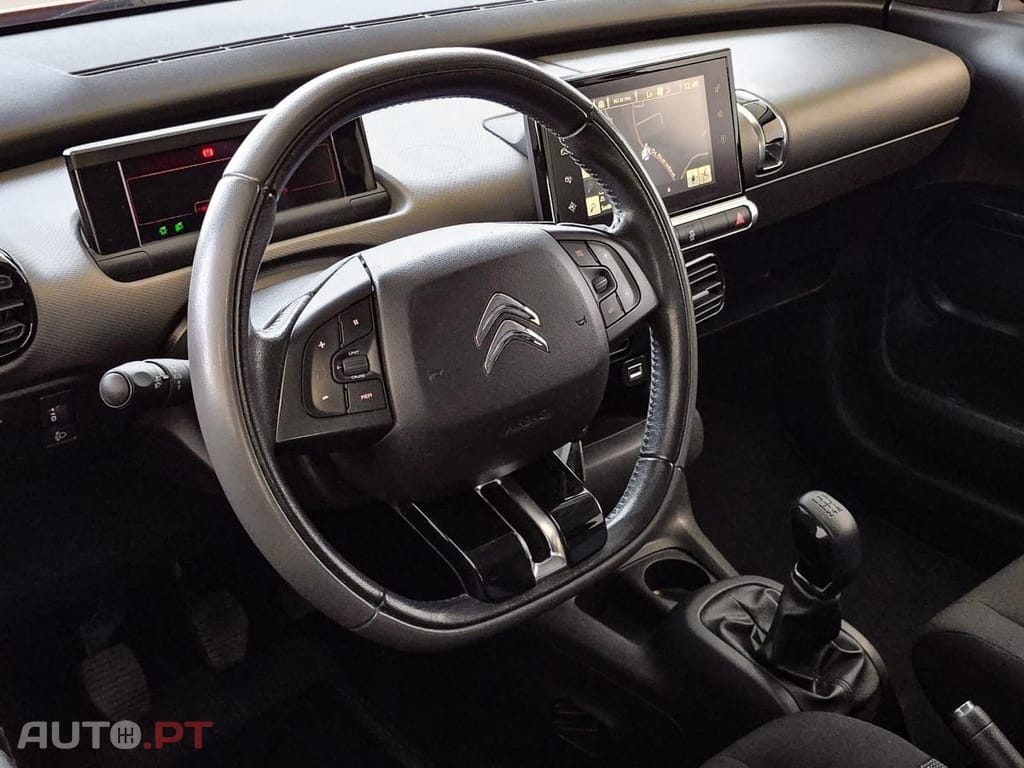 Citroen C4 Cactus 1.2 PureTech Shine Pack