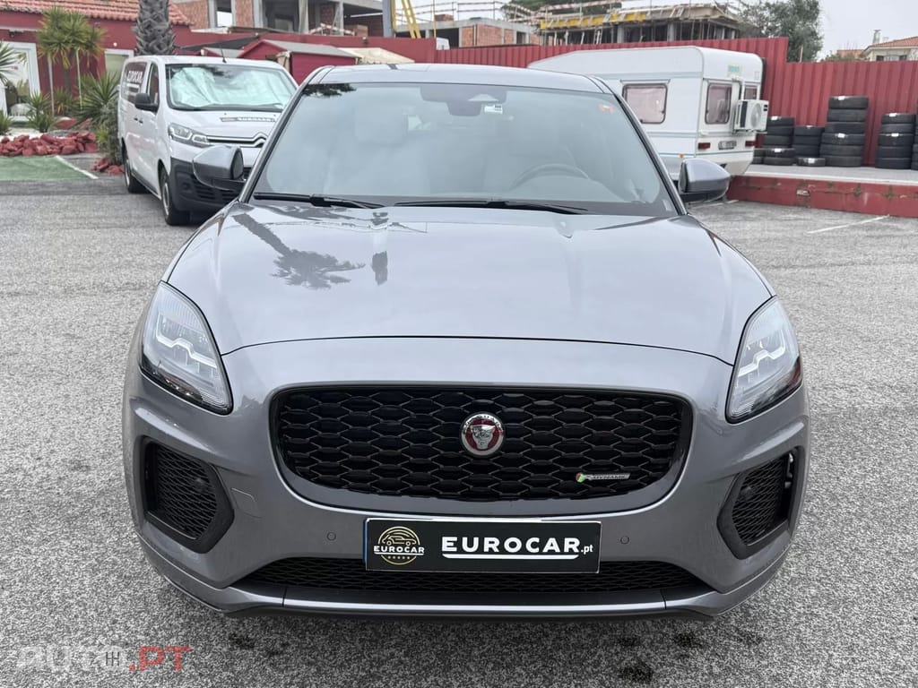 Jaguar E-Pace 1.5 P300e R-Dynamic SE AWD Aut. — fotografia 12
